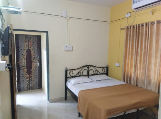 Shubham Holiday Home